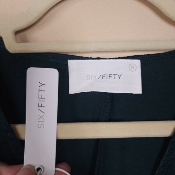 Six/Fifty Batwing Sleeve Empire Waist V-neck Blouse in Hunter Green Size M - Picture 8 of 10